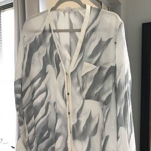 Helmut Lang L Gray and White Silk Blouse